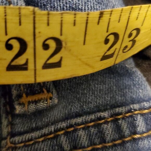 Lane Bryant womens 22 light blue mid rise girlfriend crop jeans - Picture 7 of 9